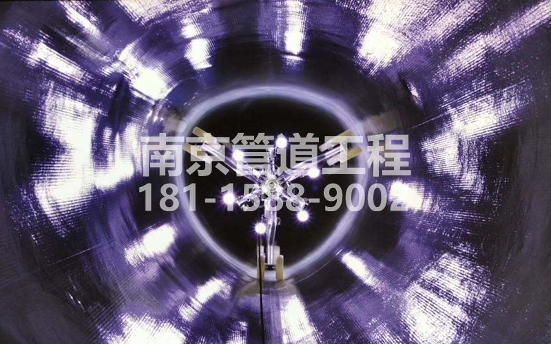 225苍山路管道修复